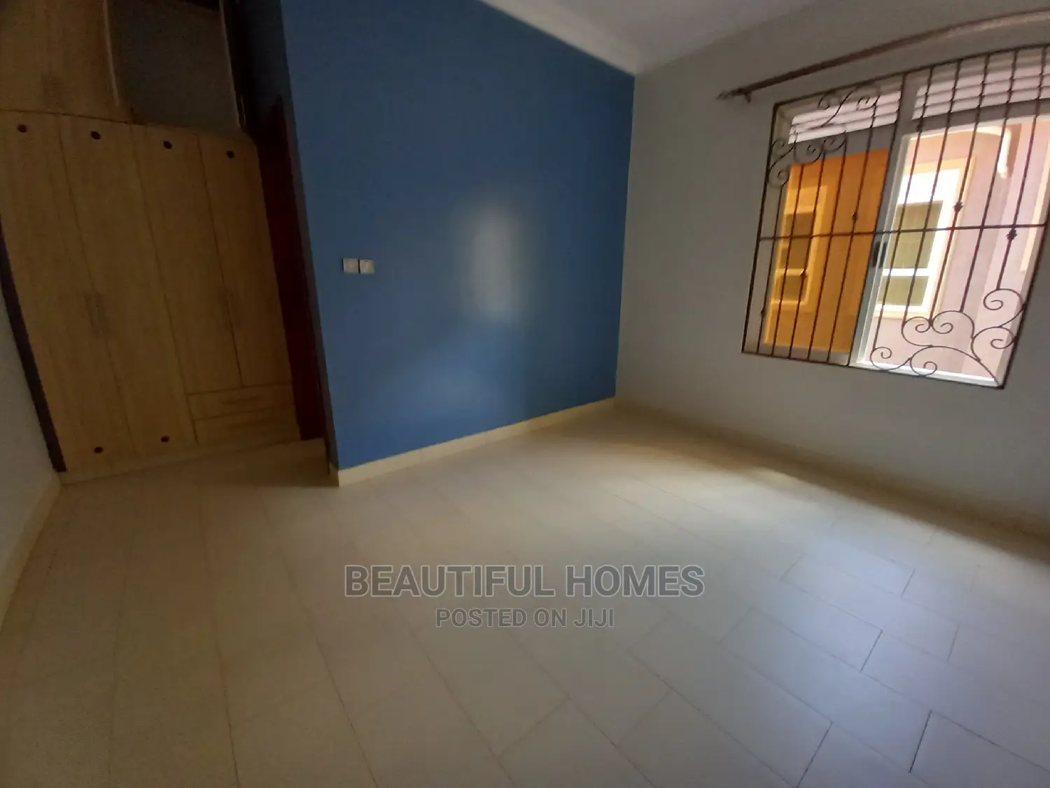 Furnished 4bdrm Duplex in Kira for Sale in Kira