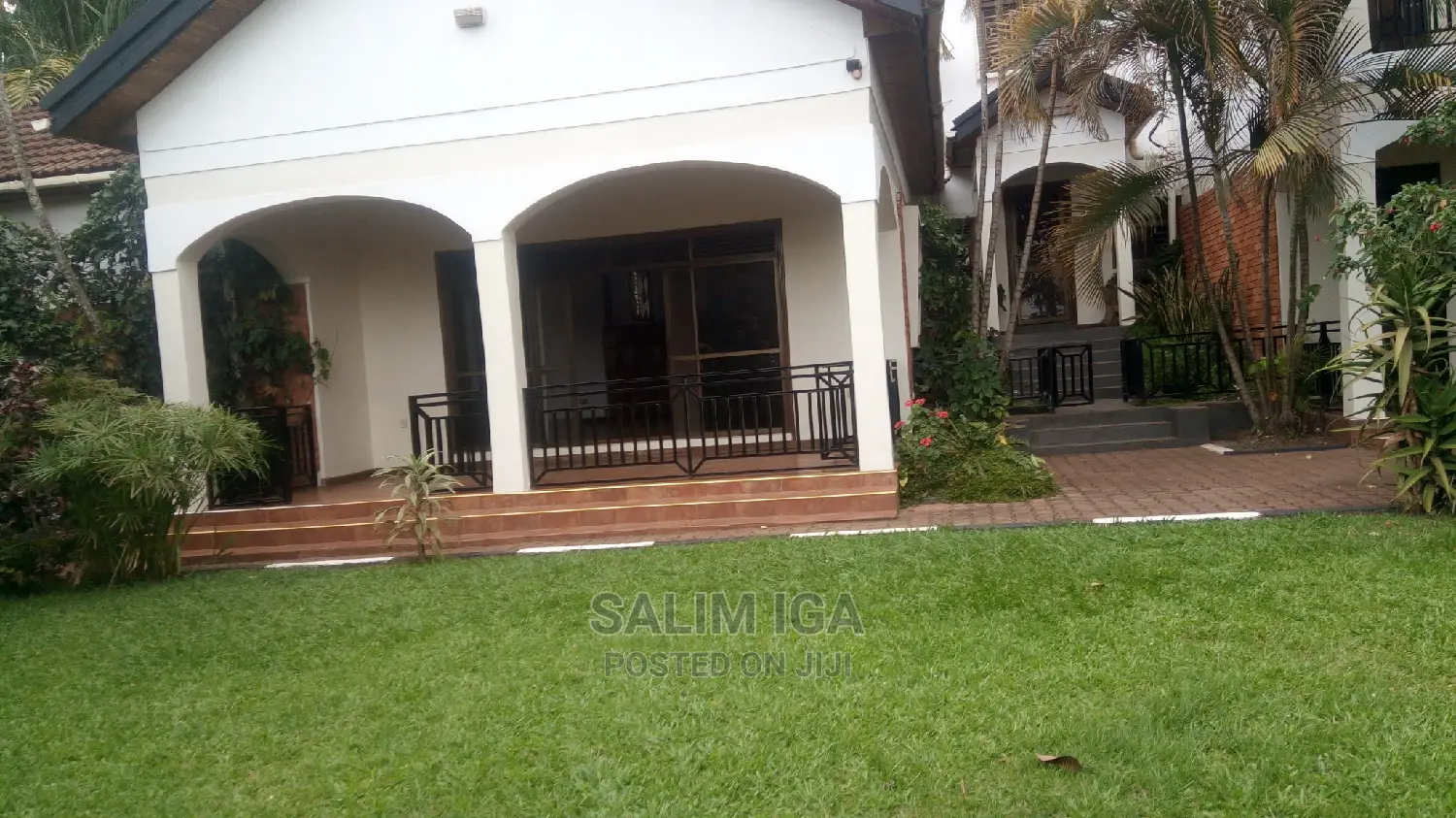 5bdrm Duplex in Kololo Property, Central Division for Rent in Central Division