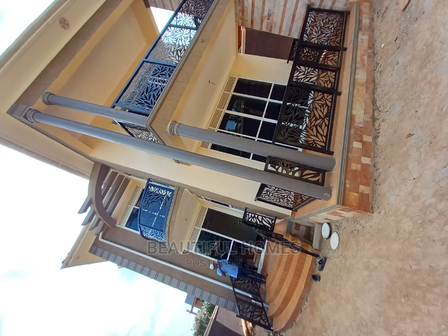 Furnished 5bdrm House in Kisaasi, Central Division for Sale in Central Division