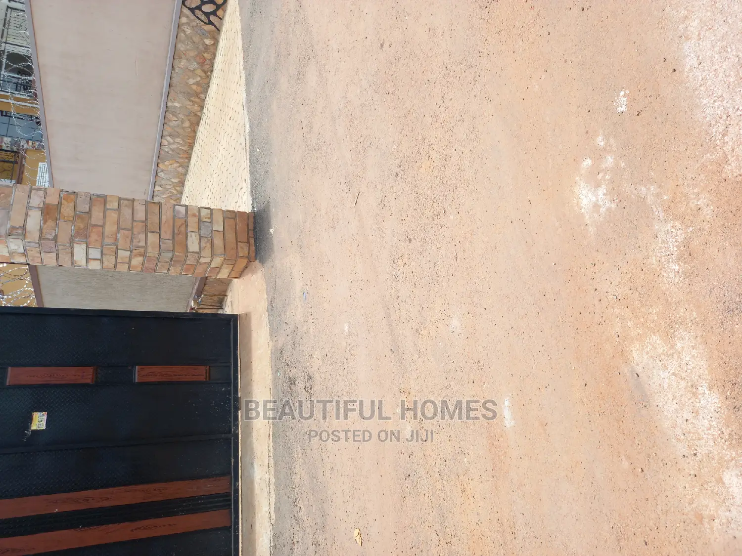 Furnished 4bdrm Bungalow in Kira for Sale in Kira