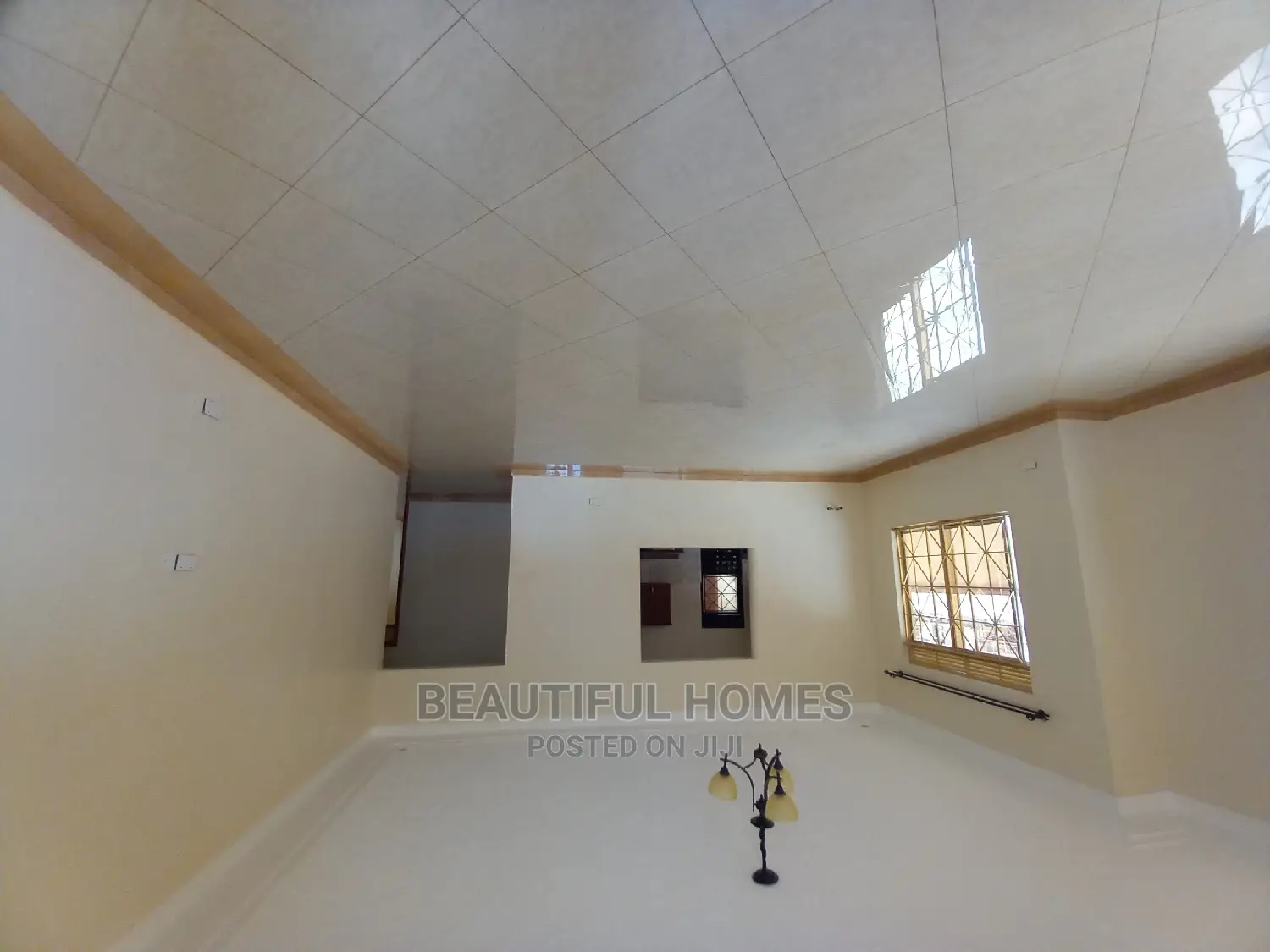 Furnished 4bdrm Bungalow in Kira for Sale in Kira