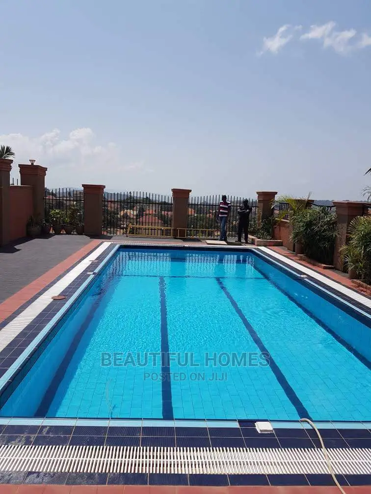 Furnished 7bdrm Mansion in Munyonyo, Makindye for Sale in Makindye