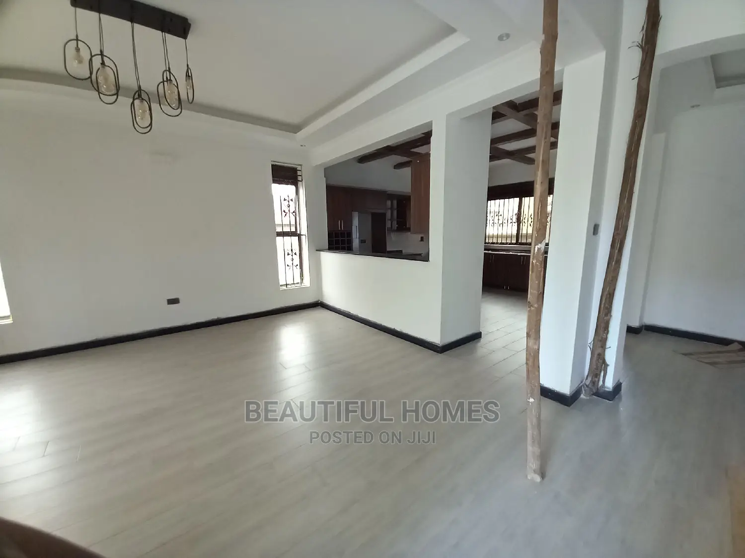 Furnished 6bdrm Mansion in Kiwatule, Central Division for Sale in Central Division