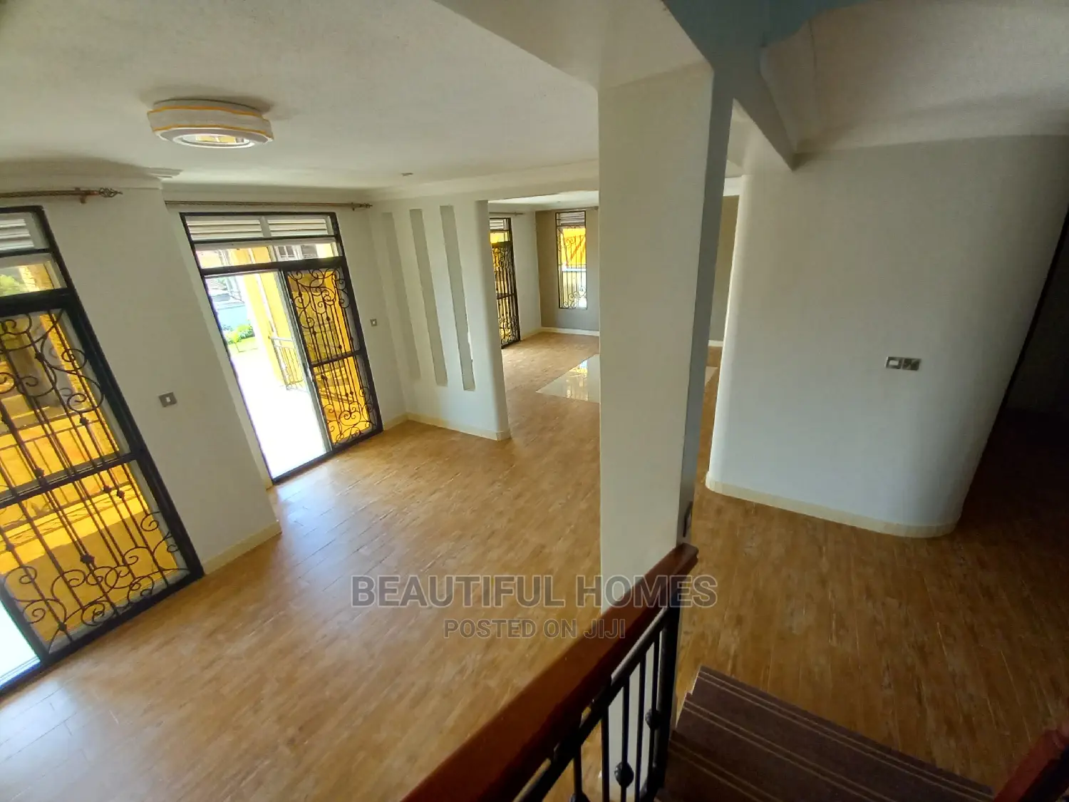 Furnished 6bdrm House in Kira Diplomat for Sale in Kira