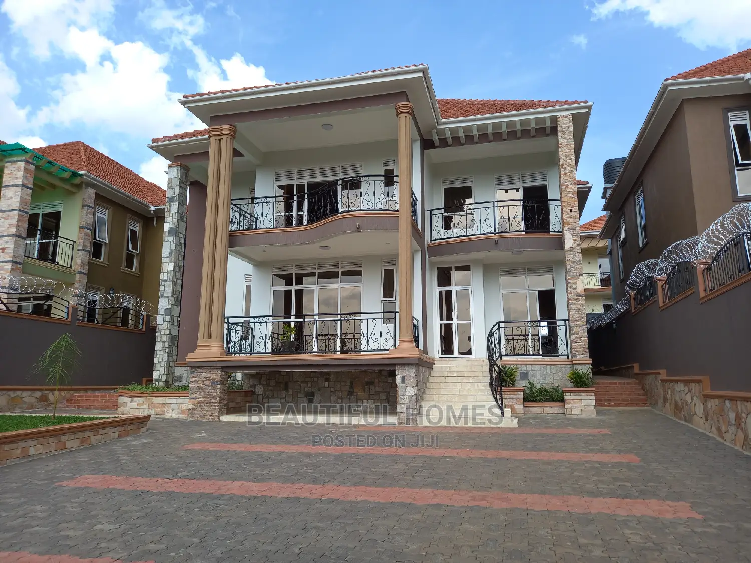 Furnished 6bdrm Duplex in Rich Zone, Kira for Sale in Kira