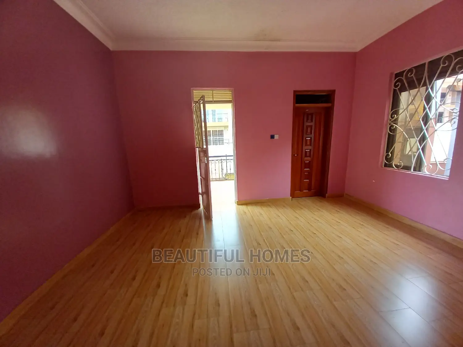Furnished 7bdrm Mansion in Kiwatule Posh, Central Division for Sale in Central Division