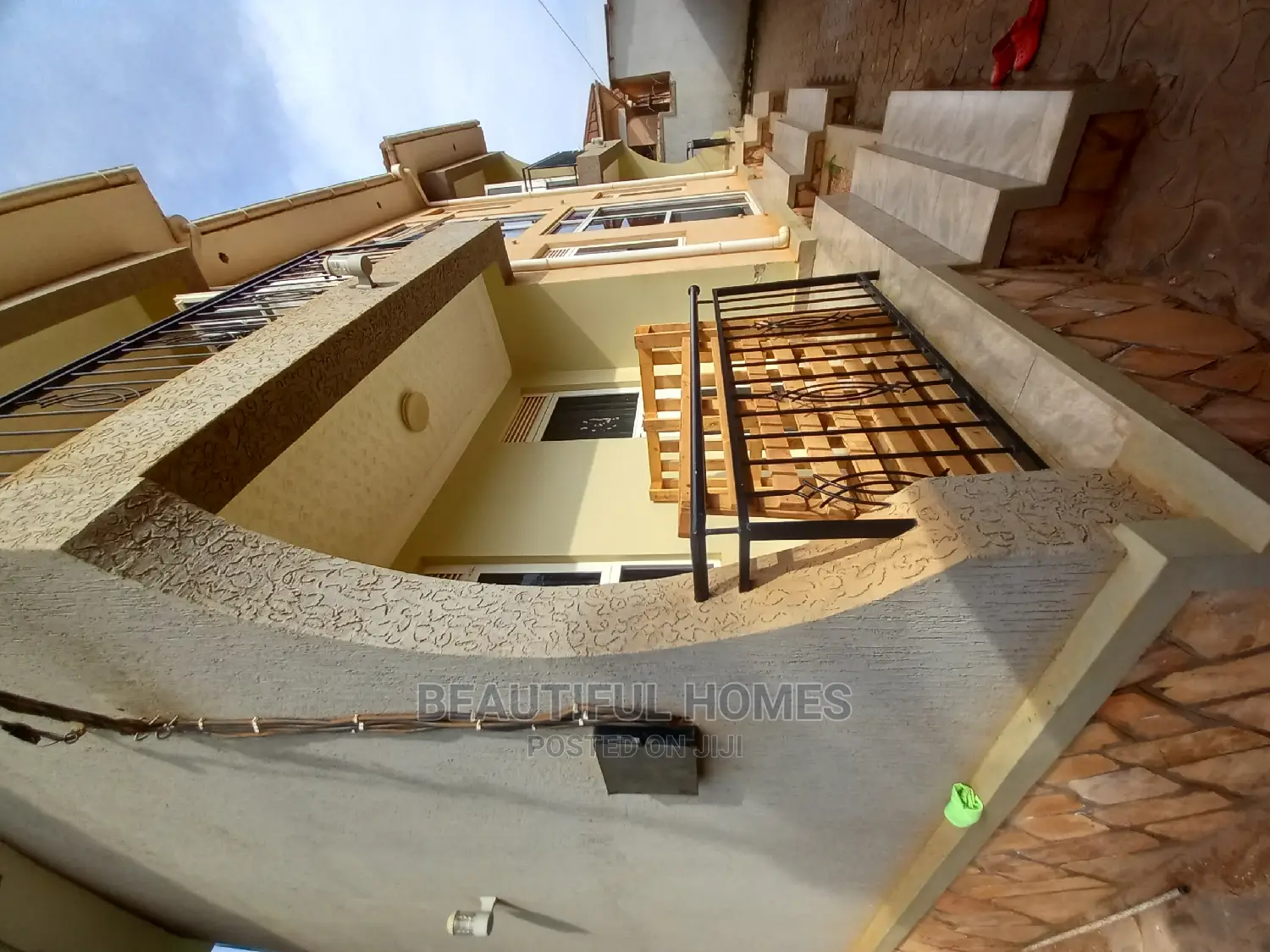Furnished 1bdrm Apartment in Kira, Central Division for Sale in Central Division