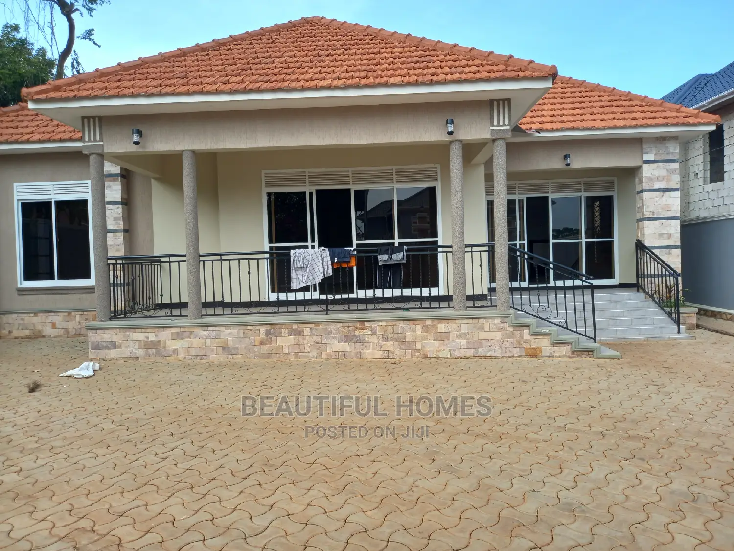 Furnished 4bdrm House in Kira for Sale in Kira