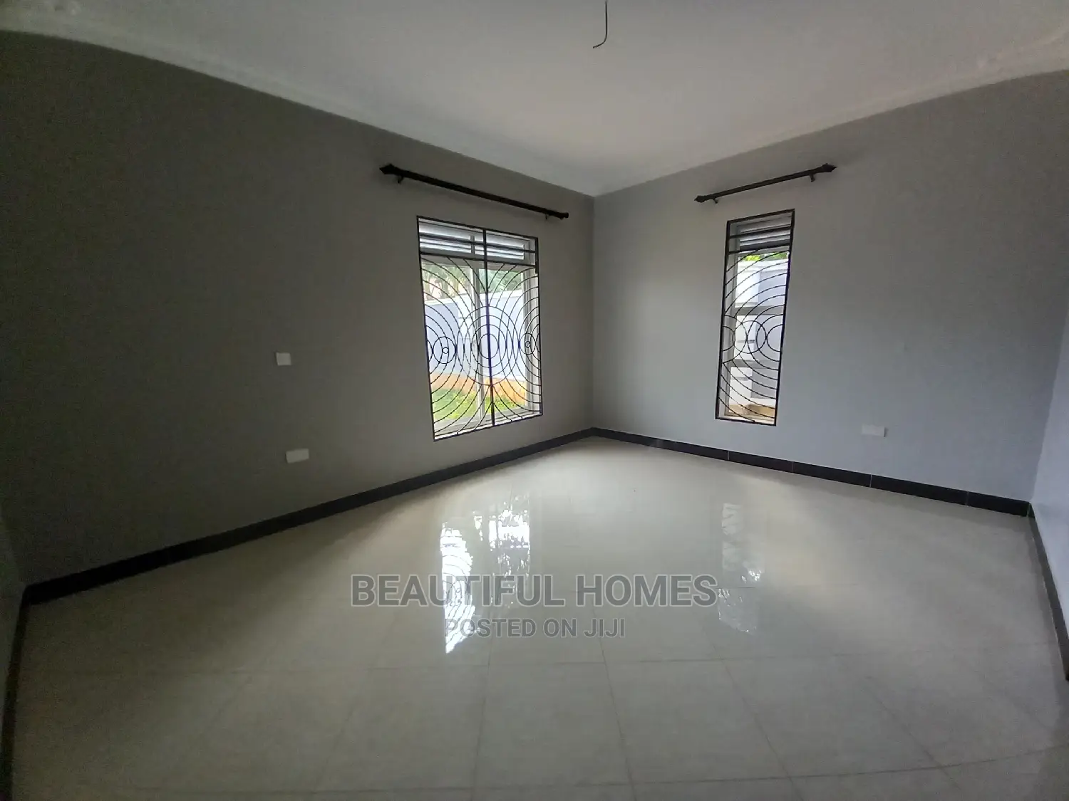 Furnished 4bdrm House in Kira for Sale in Kira