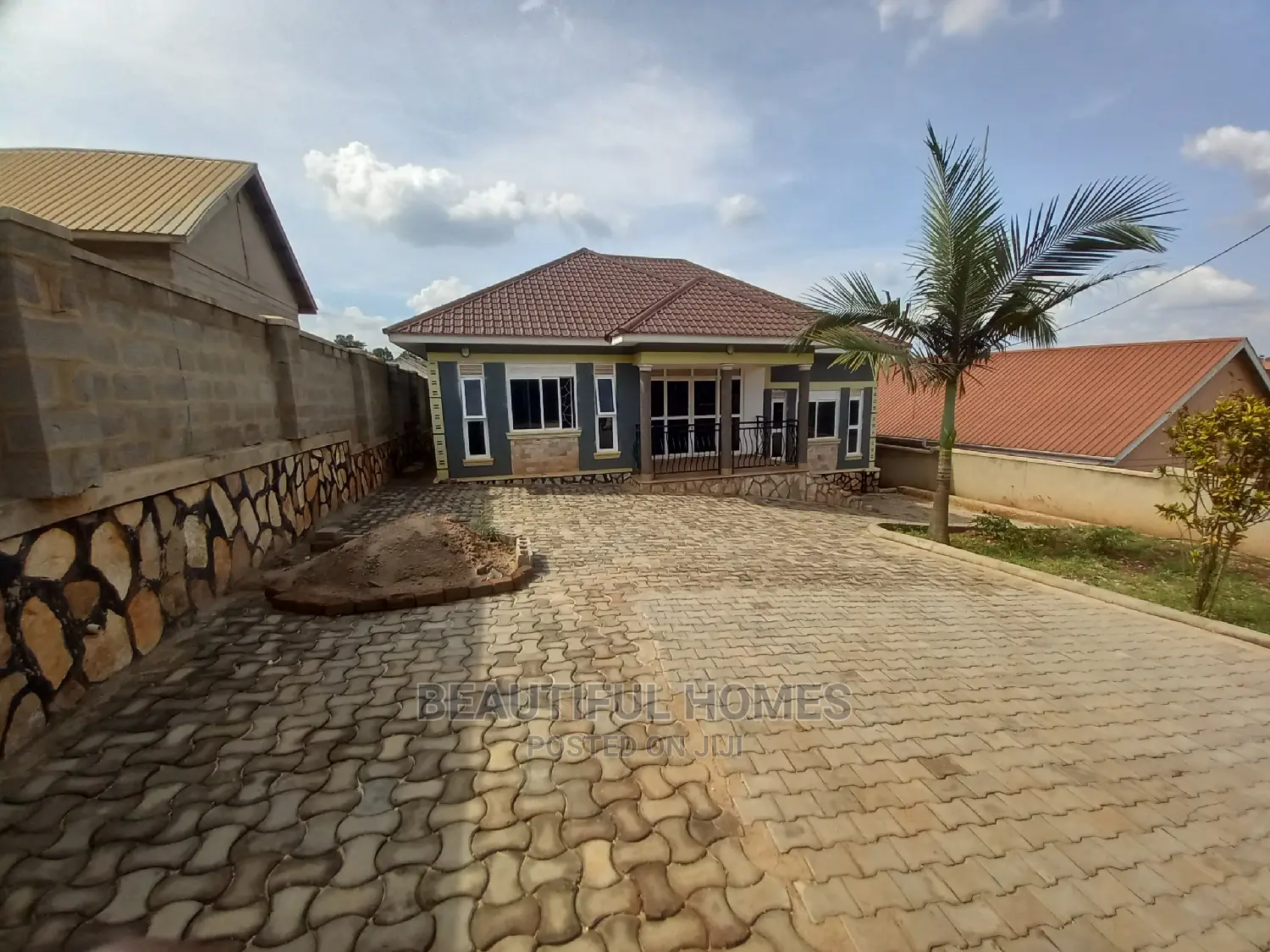Furnished 3bdrm House in Kira for Sale in Kira