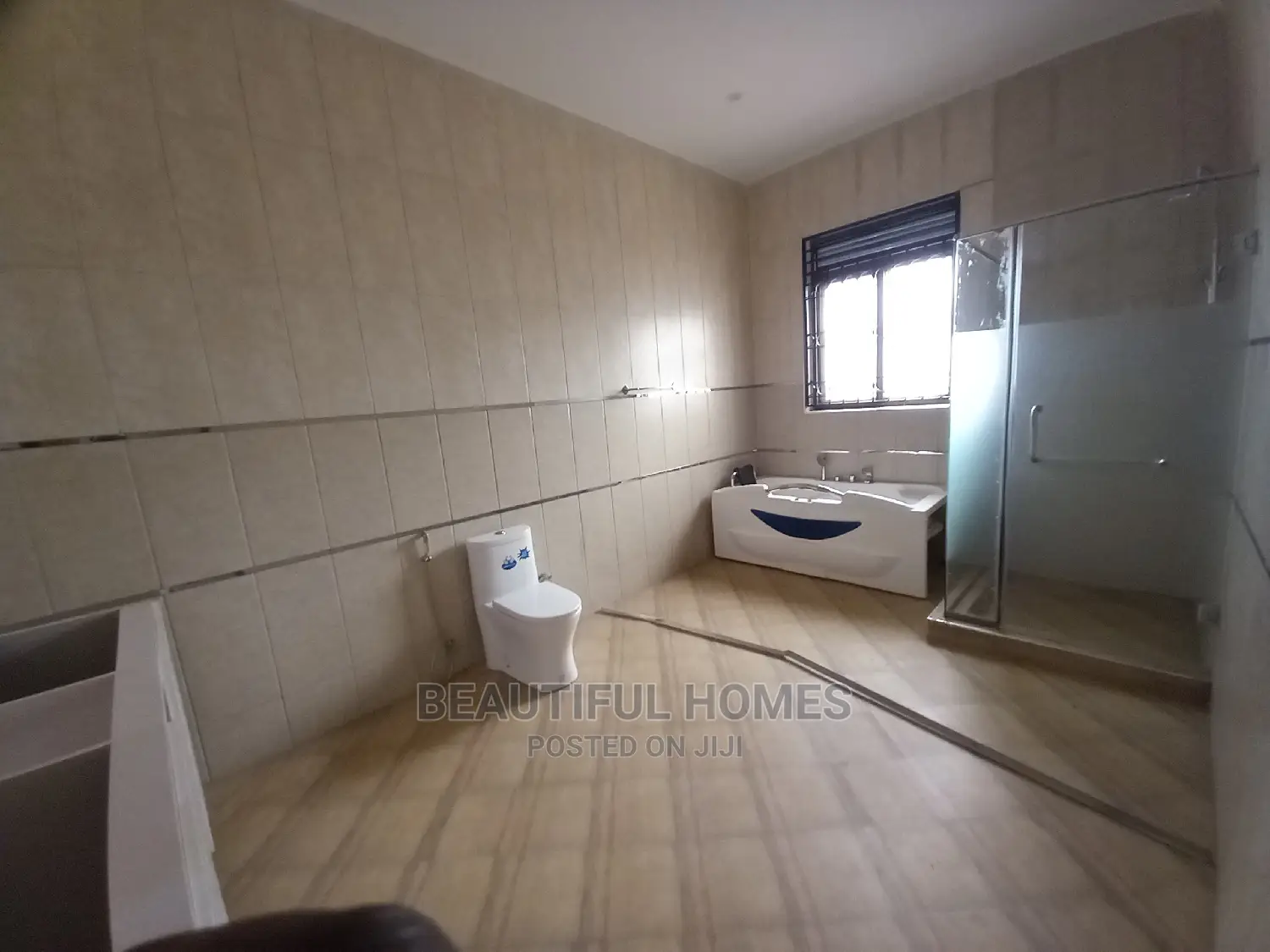 Furnished 6bdrm House in Muyenga, Central Division for Sale in Central Division