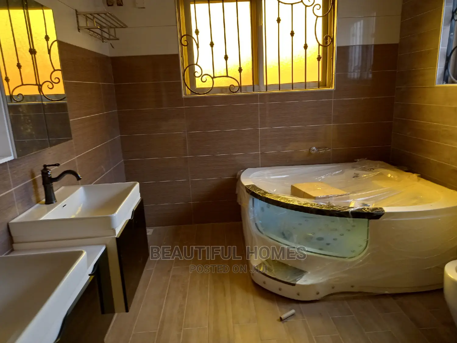 Furnished 6bdrm Mansion in Muyenga, Makindye for Sale in Makindye