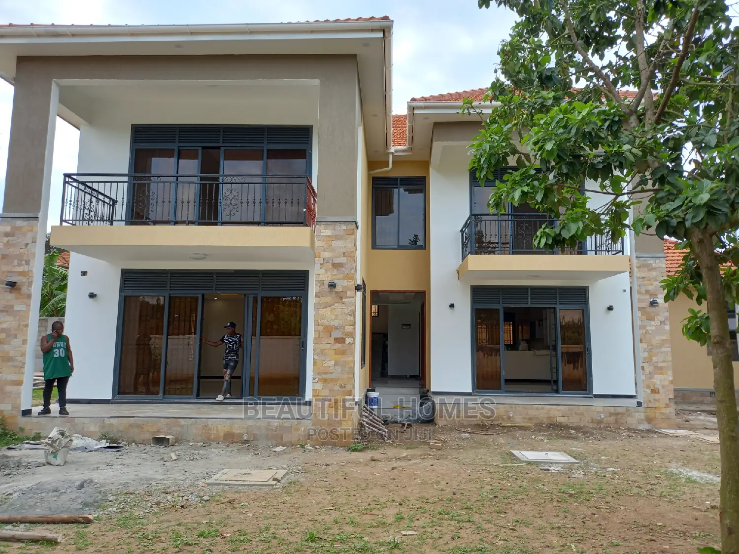 Furnished 6bdrm Mansion in Muyenga, Makindye for Sale in Makindye