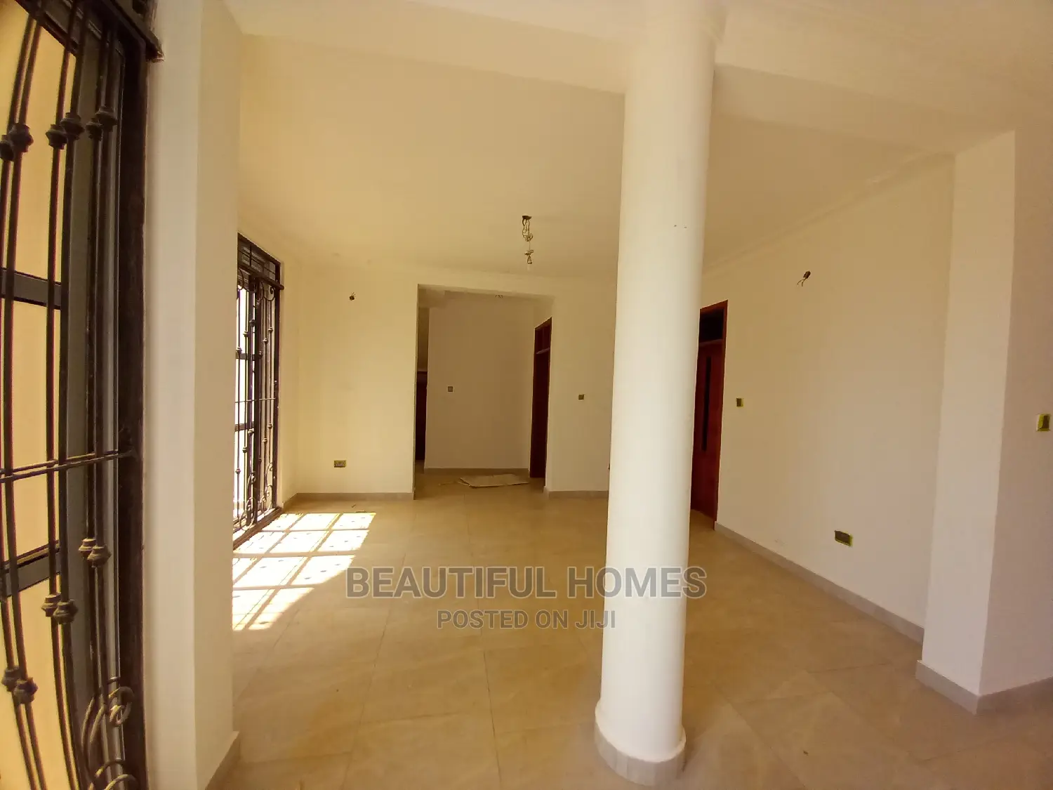 Furnished 6bdrm House in Munyonyo, Makindye for Sale in Makindye