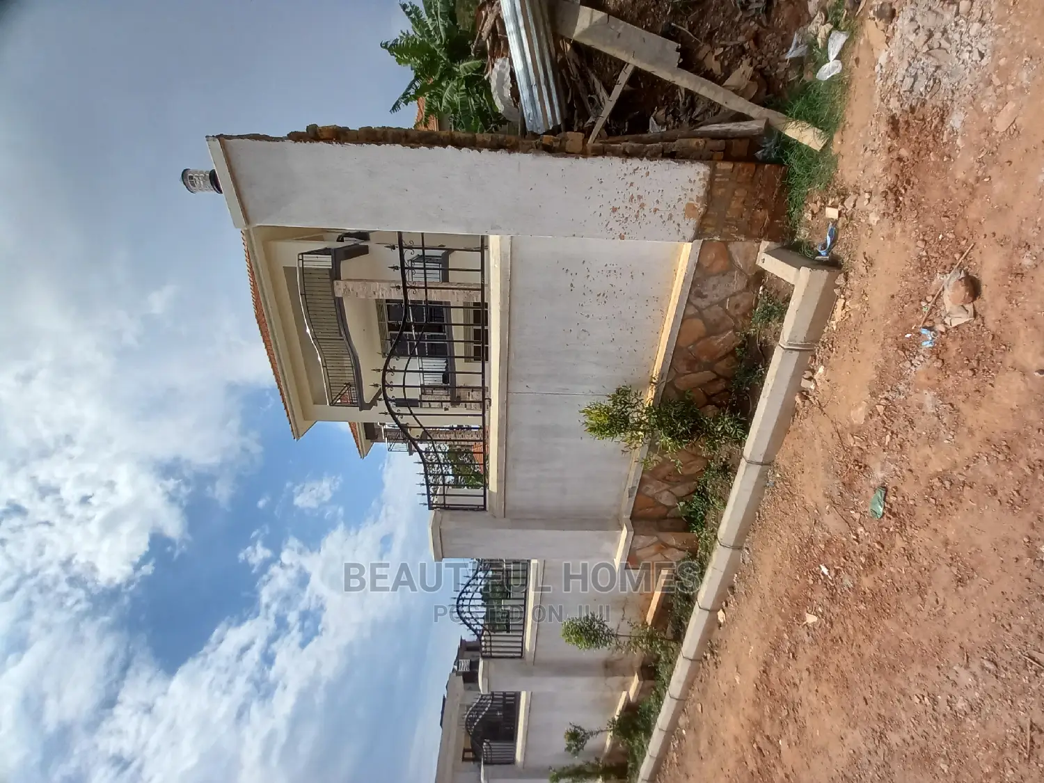 Furnished 6bdrm Mansion in Munyonyo, Central Division for Sale in Central Division