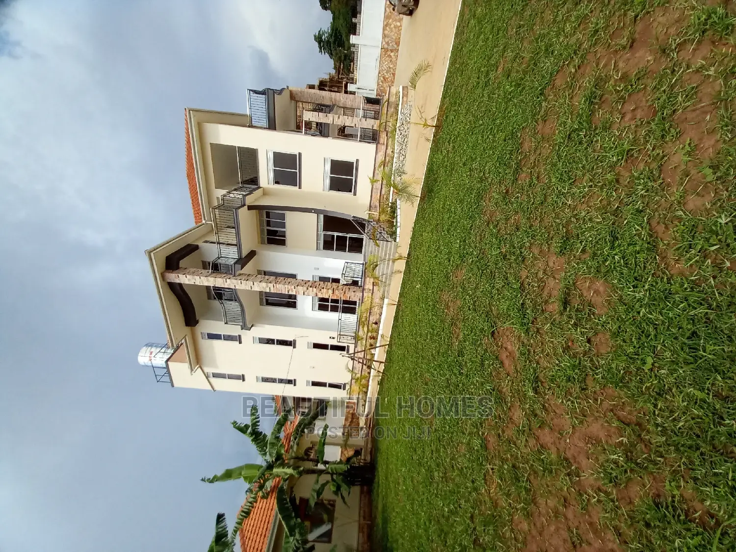 Furnished 6bdrm Mansion in Munyonyo Wealthy, Makindye for Sale in Makindye