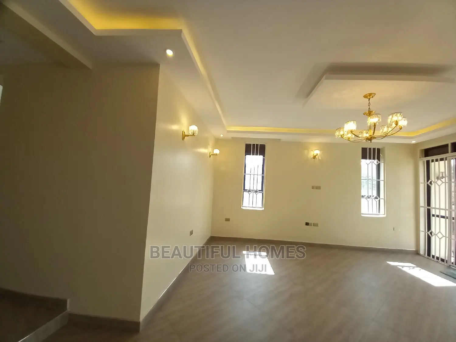 Furnished 4bdrm Duplex in Tarmack, Kira for Sale in Kira
