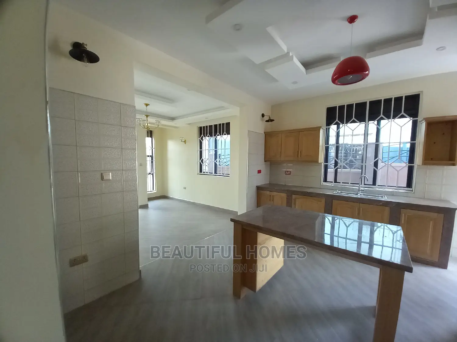 Furnished 4bdrm Mansion in Kira for Sale in Kira