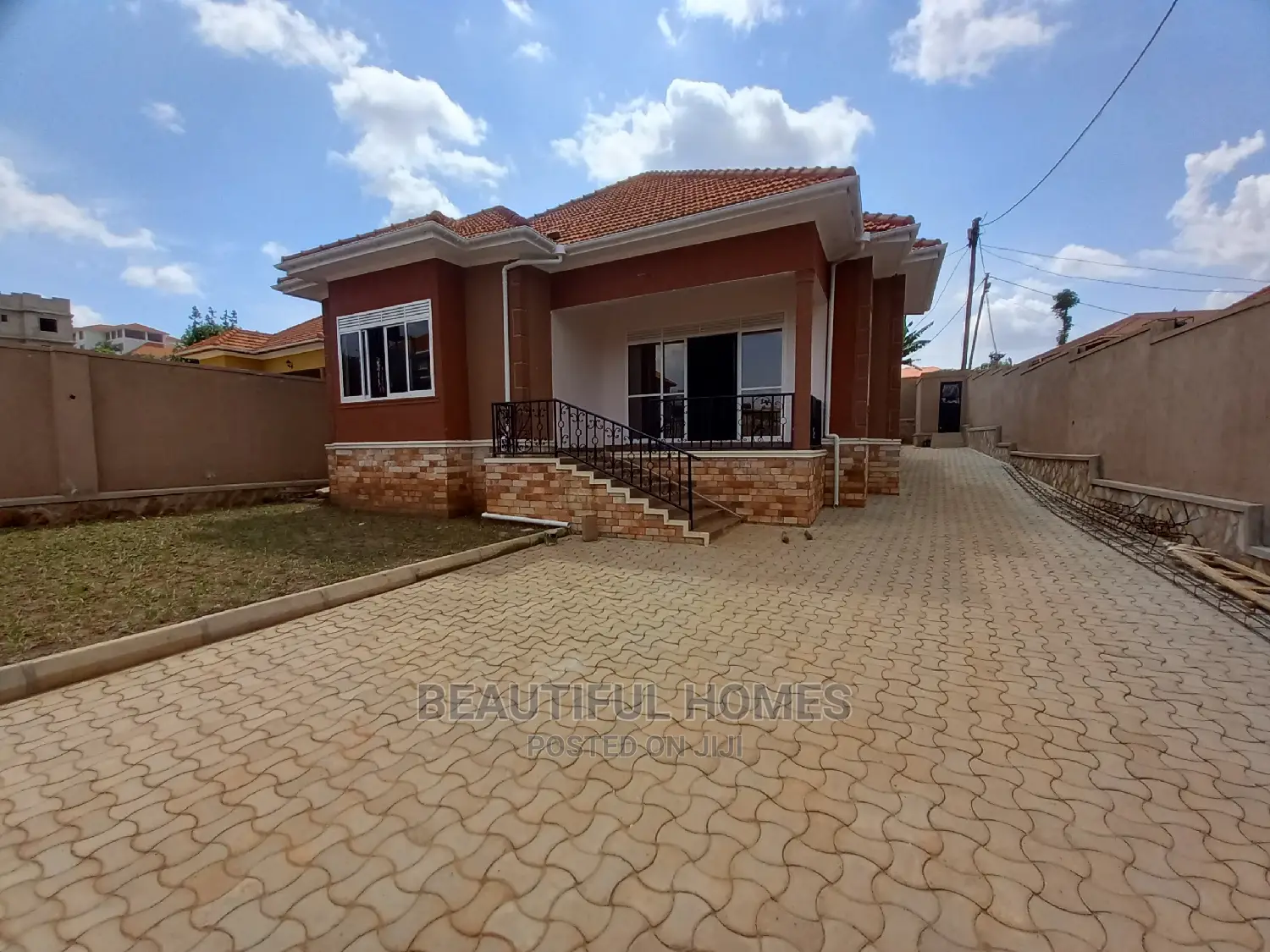 Furnished 4bdrm Bungalow in Kira Classy for Sale in Kira