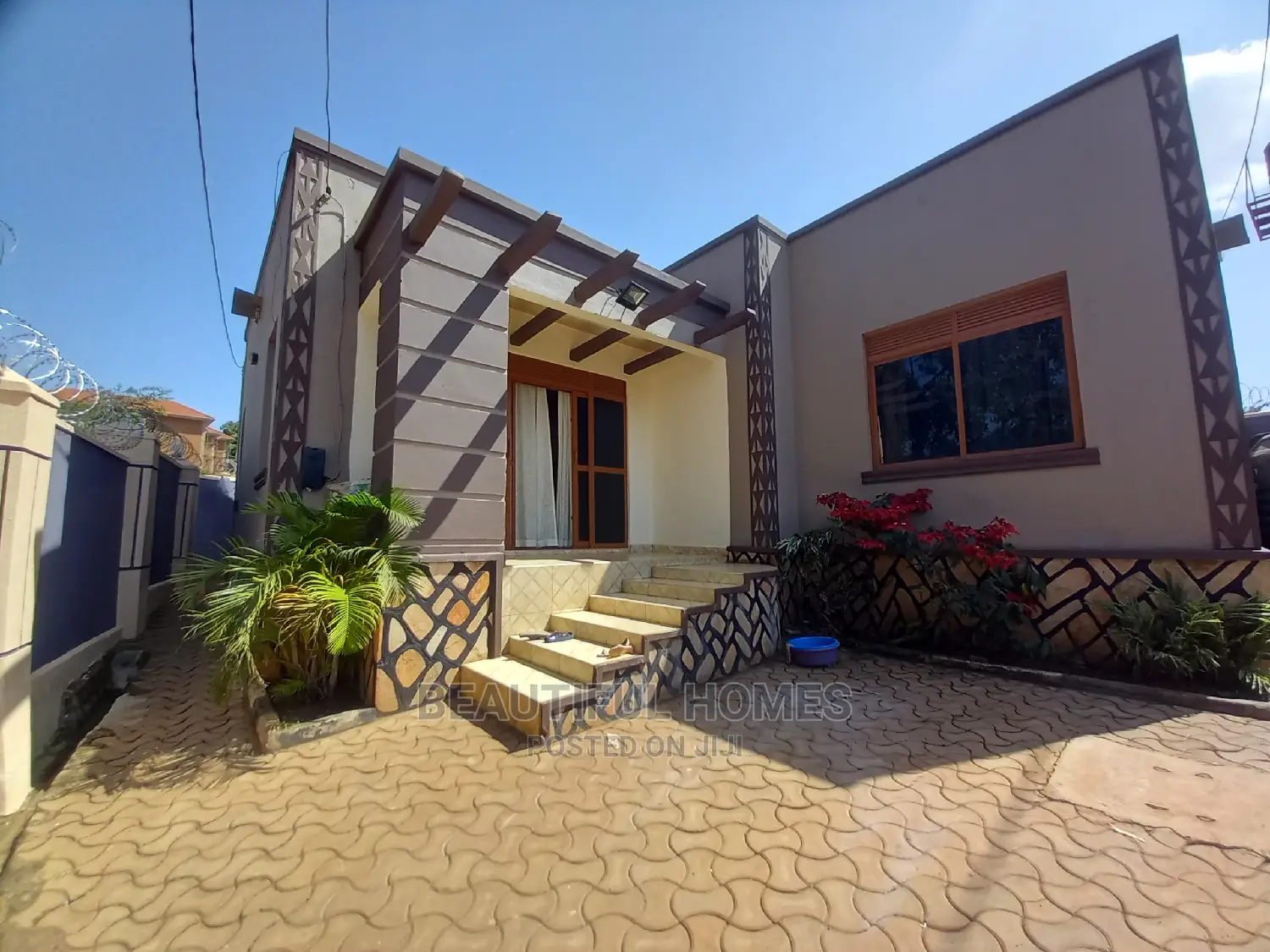 Furnished 3bdrm House in Kira for Sale in Kira