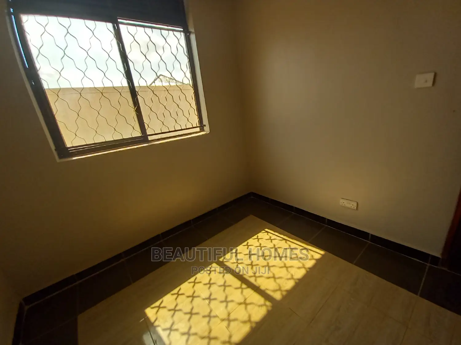 Furnished 3bdrm Apartment in Naguru, Central Division for Sale in Central Division