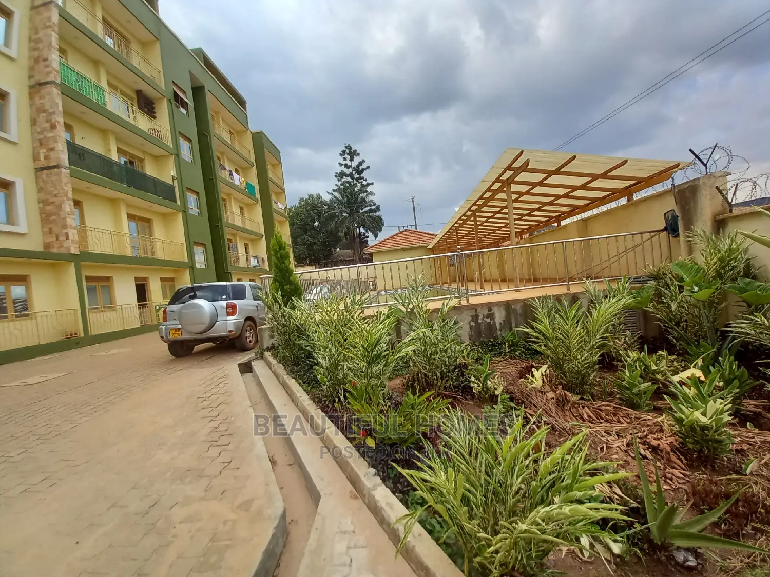 Furnished 2bdrm Condo in Bukoto, Central Division for Sale in Central Division