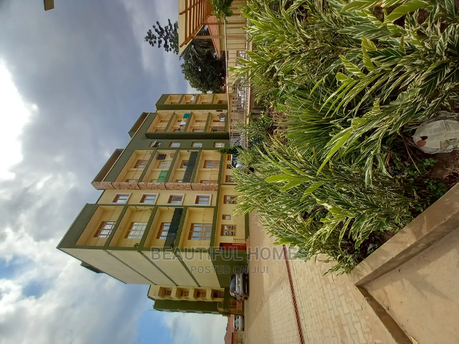 Furnished 2bdrm Condo in Bukoto, Central Division for Sale in Central Division