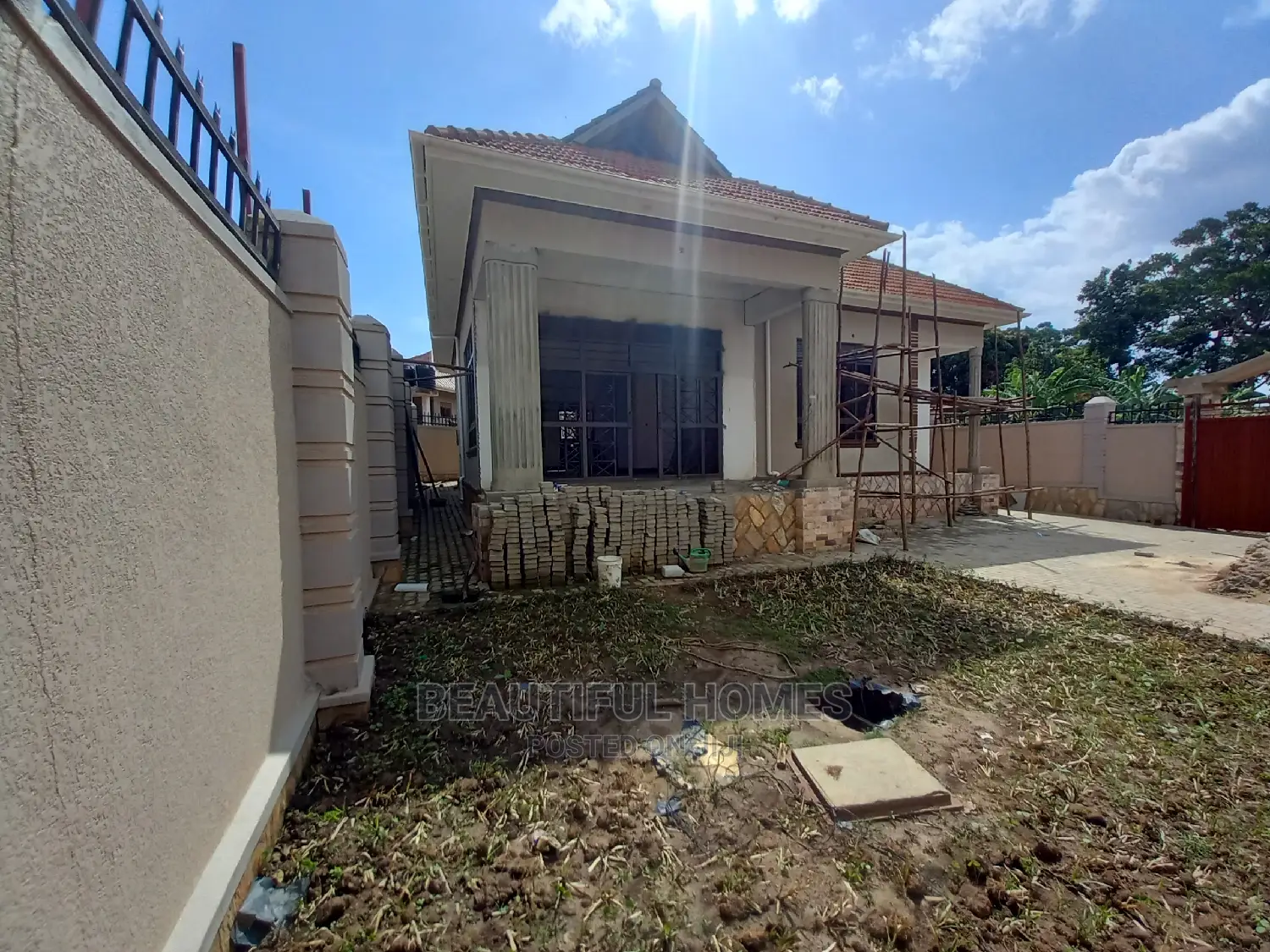 Furnished 4bdrm Bungalow in Kira for Sale in Kira
