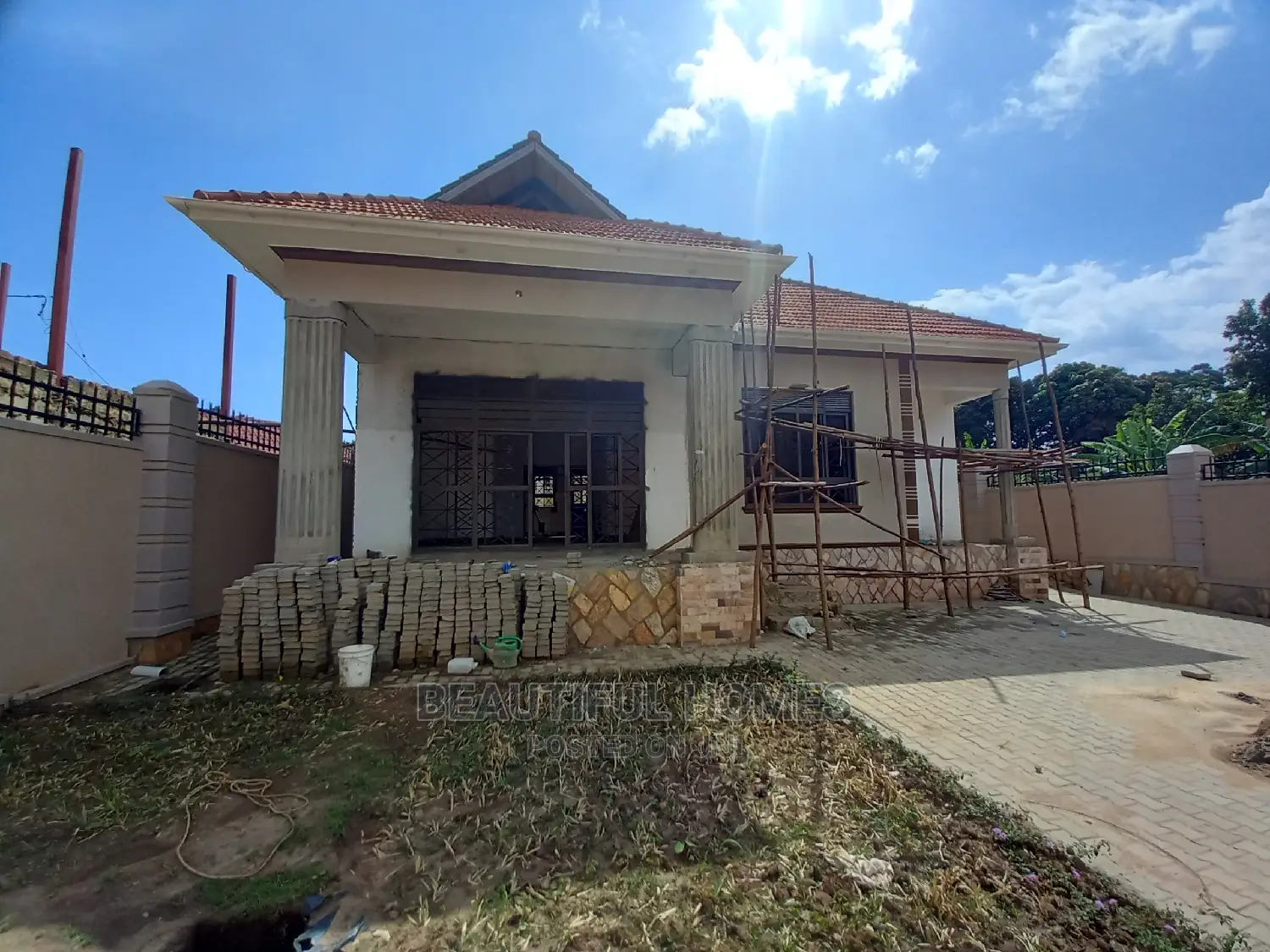 Furnished 4bdrm House in Kira for Sale in Kira