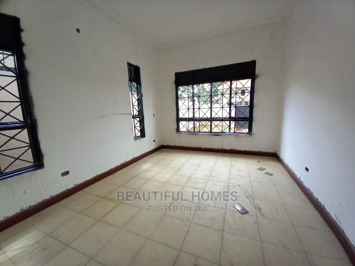 Furnished 4bdrm House in Kira for Sale in Kira