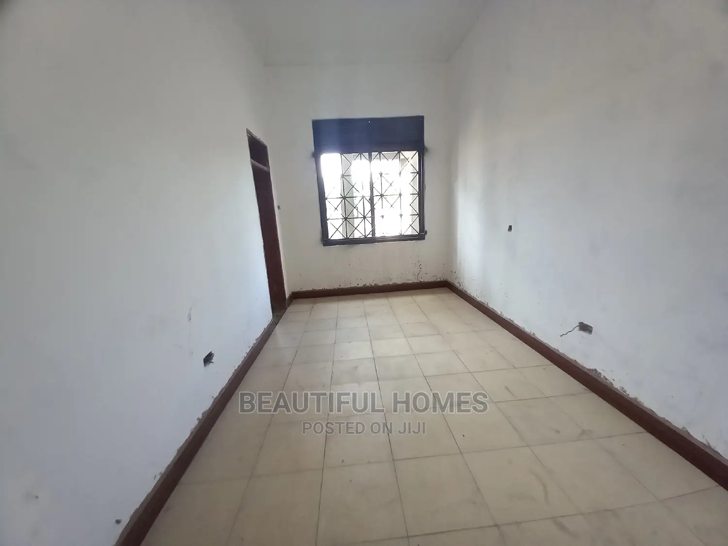 Furnished 4bdrm House in Kira Organised for Sale in Kira