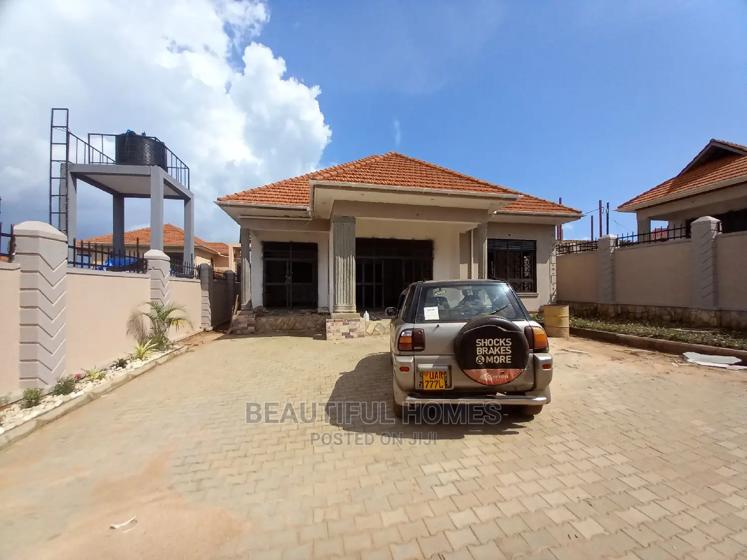 Furnished 4bdrm Bungalow in Kira for Sale in Kira