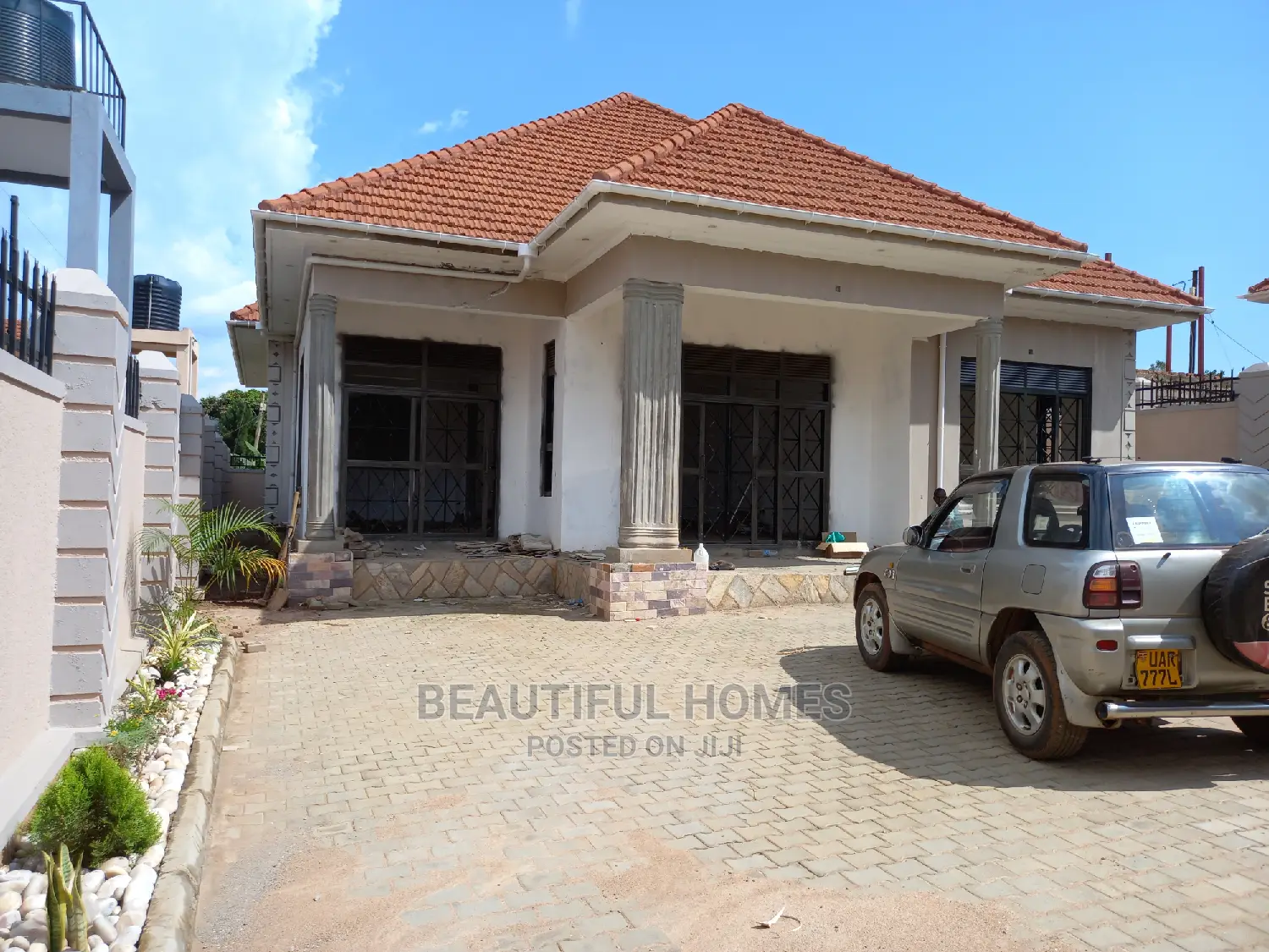 Furnished 4bdrm Bungalow in Kira for Sale in Kira