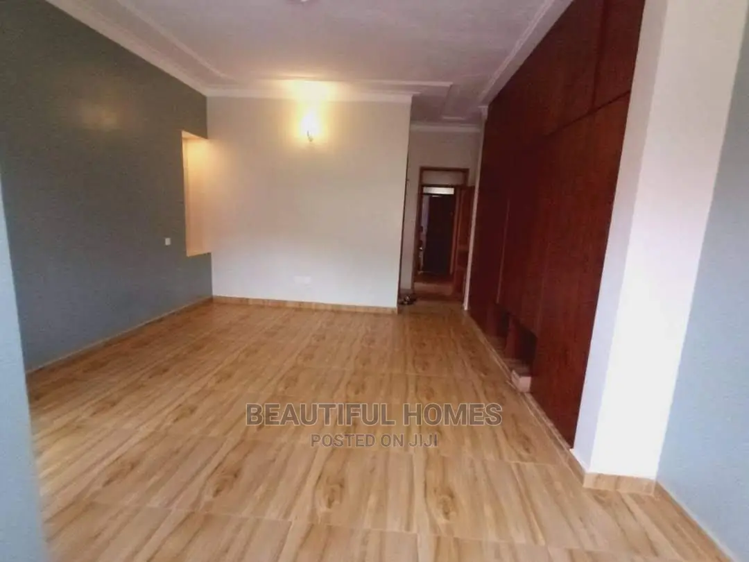 Furnished 4bdrm House in All Tarmack, Kira for Sale in Kira
