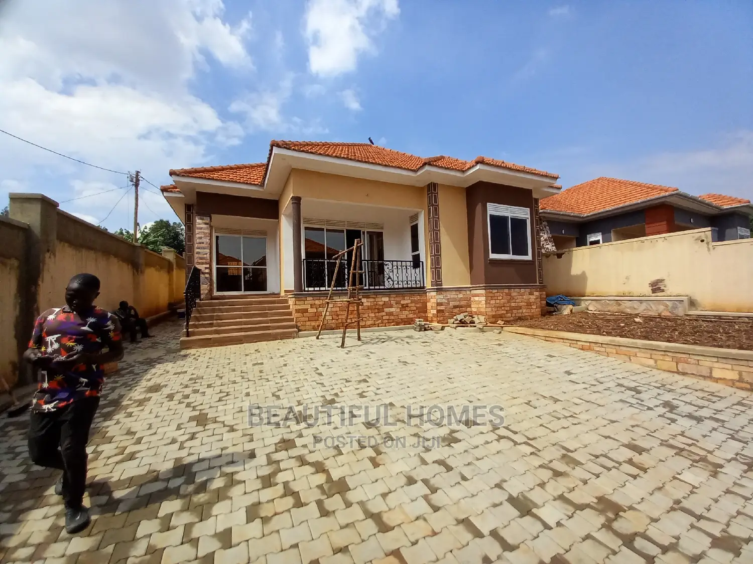 Furnished 4bdrm House in Corporate Estate, Kira for Sale in Kira