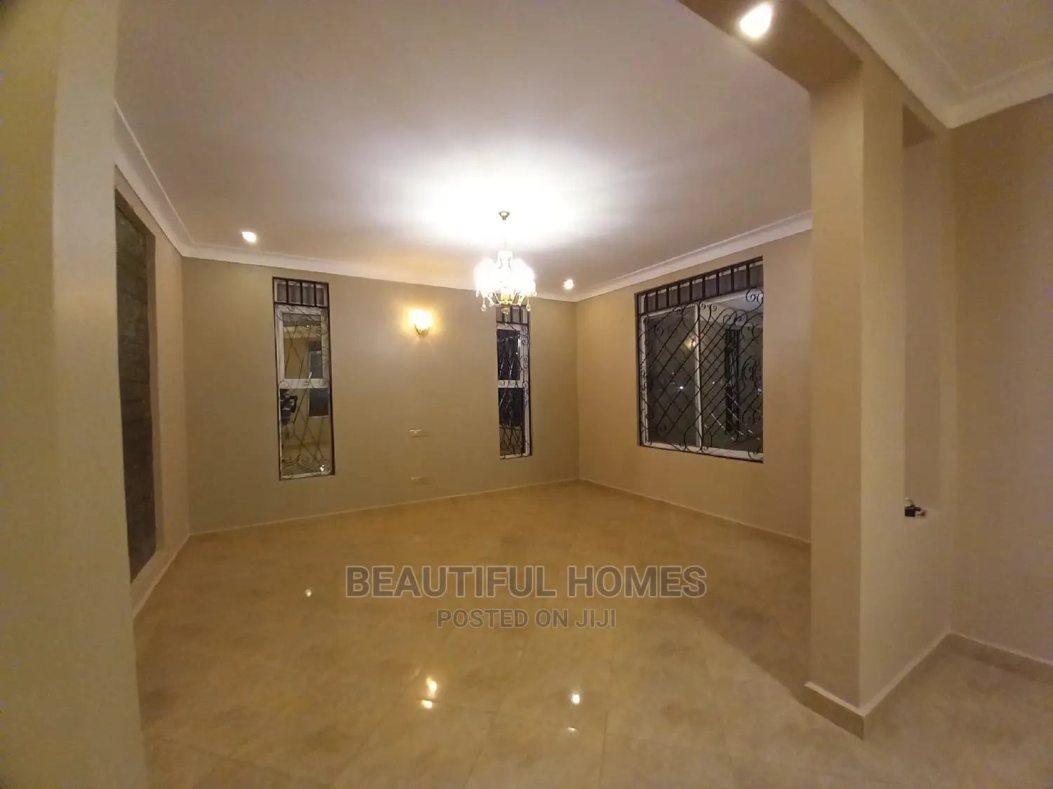 Furnished 4bdrm House in Tarmacked Estate, Kira for Sale in Kira