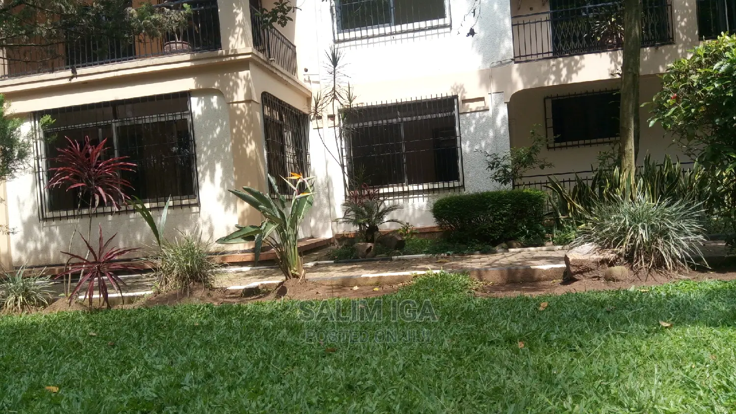 6bdrm Duplex in Kololo Property, Central Division for Rent in Central Division