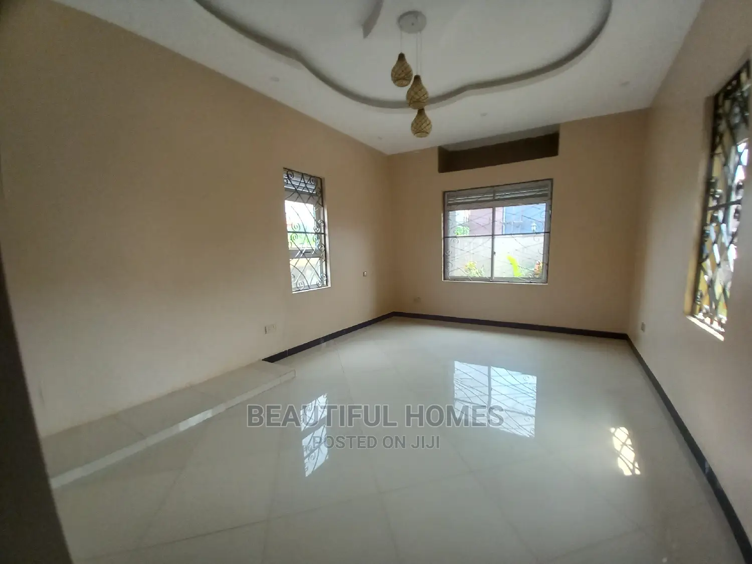 Furnished 4bdrm House in Kira for Sale in Kira