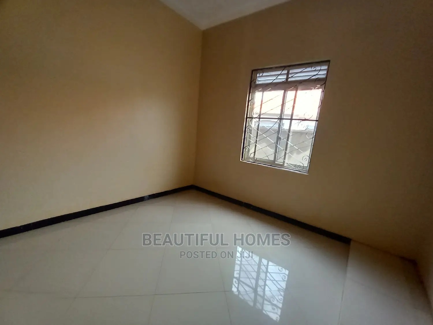 Furnished 4bdrm House in Kira for Sale in Kira