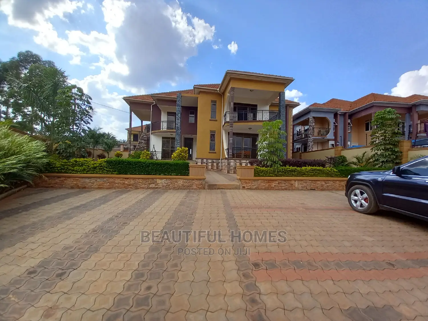 Furnished 7bdrm Mansion in Posh Neighborhood, Nakawa for Sale in Nakawa