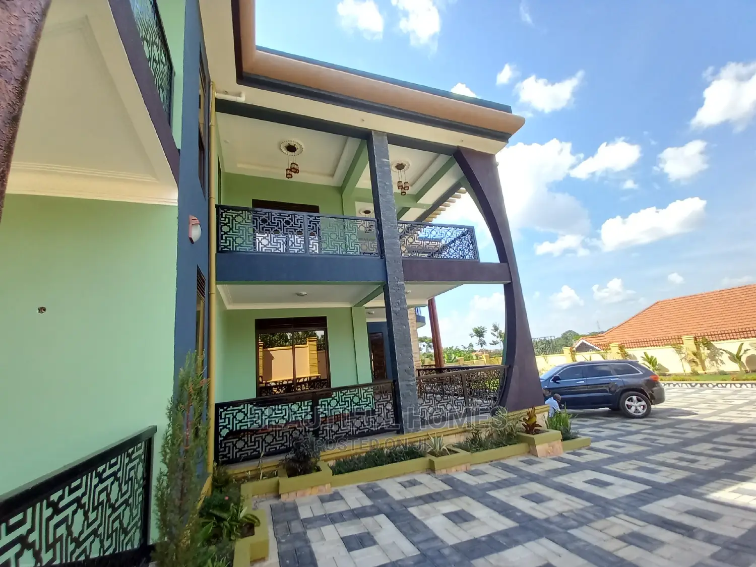 Furnished 7bdrm Mansion in Najjera Posh, Central Division for Sale in Central Division