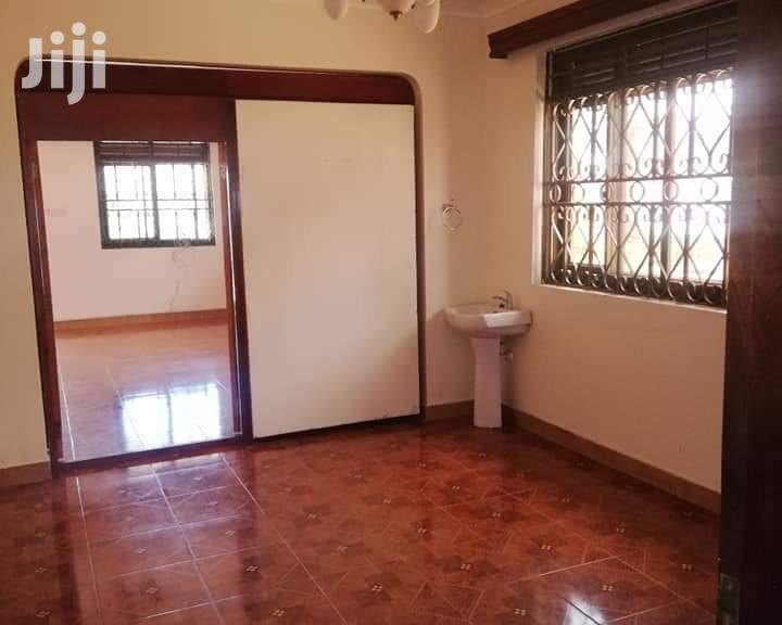 House Is for Rent in Bugolobi in Kampala