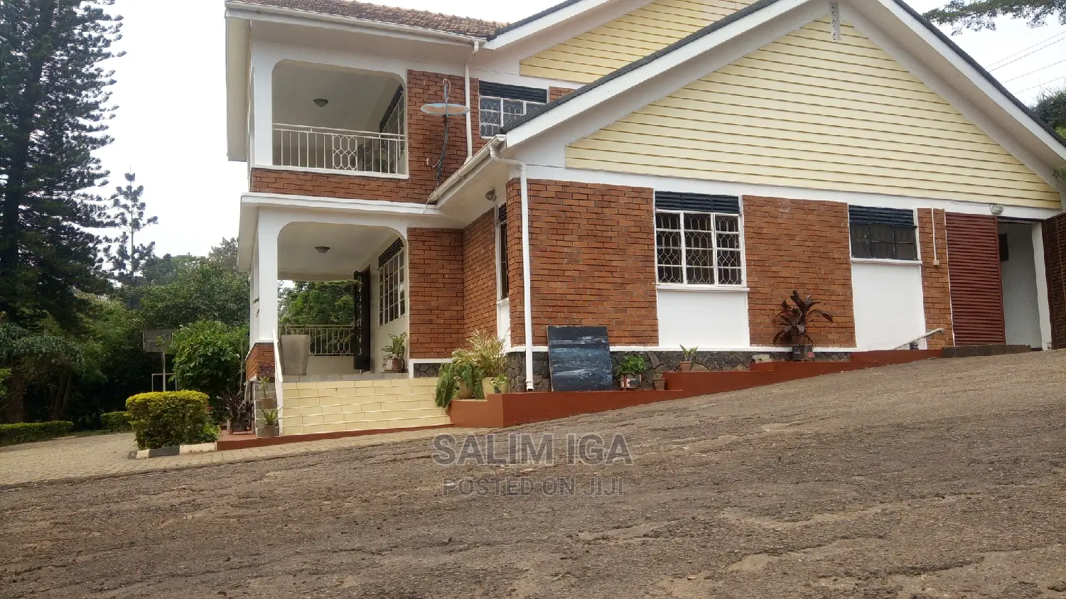 4bdrm Duplex in Kololo Property, Central Division for Rent in Central Division