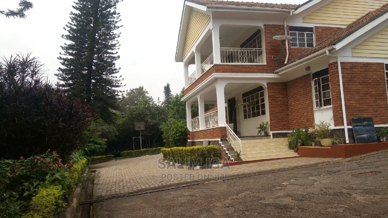 4bdrm Duplex in Kololo Property, Central Division for Rent in Central Division