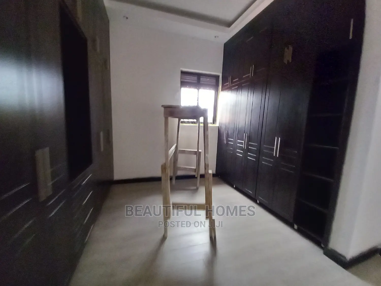 Furnished 6bdrm Mansion in Kiwatule Rich, Nakawa for Sale in Nakawa