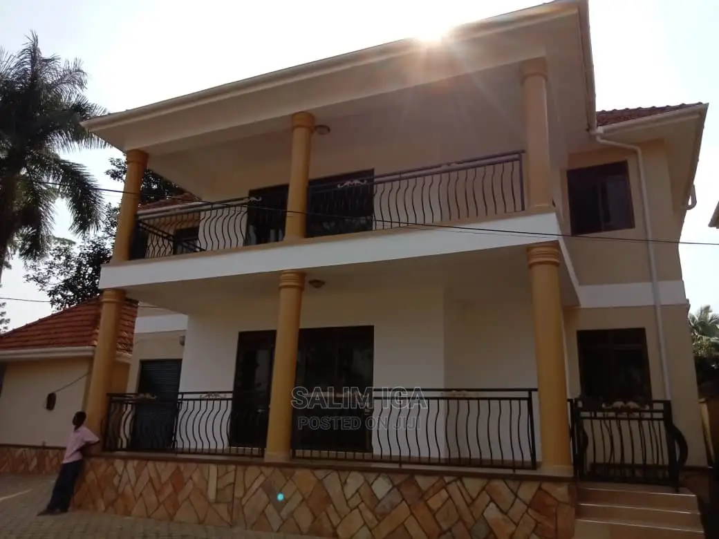 5bdrm Duplex in Kololo Property, Central Division for Rent in Central Division