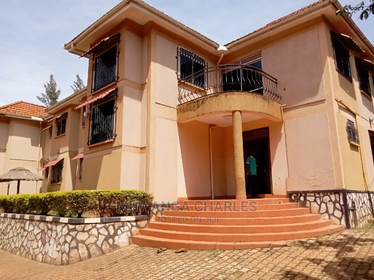 4bdrm Duplex in Fs Properties Ltd, Central Division for Rent in Central Division