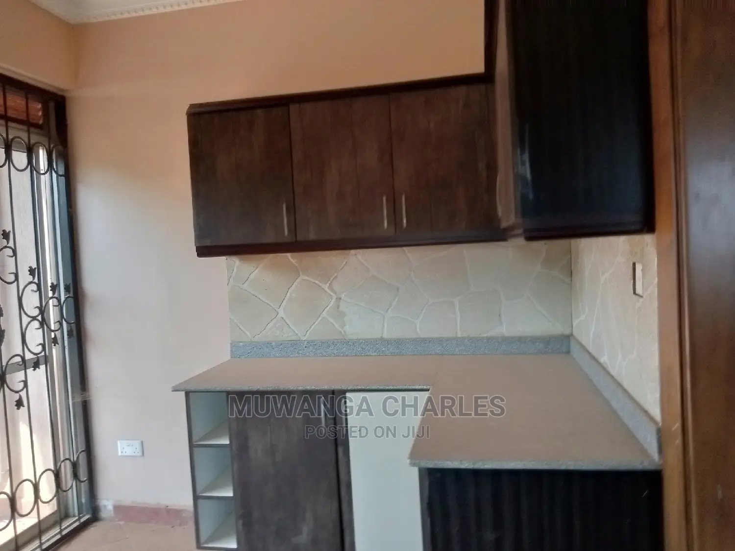 4bdrm Duplex in Fs Properties Ltd, Central Division for Rent in Central Division