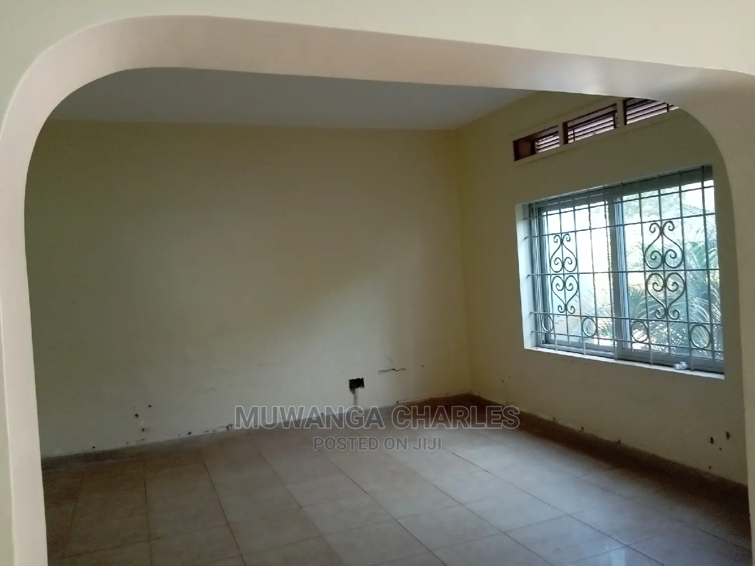 5bdrm Duplex in Fs Properties Ltd, Central Division for Rent in Central Division