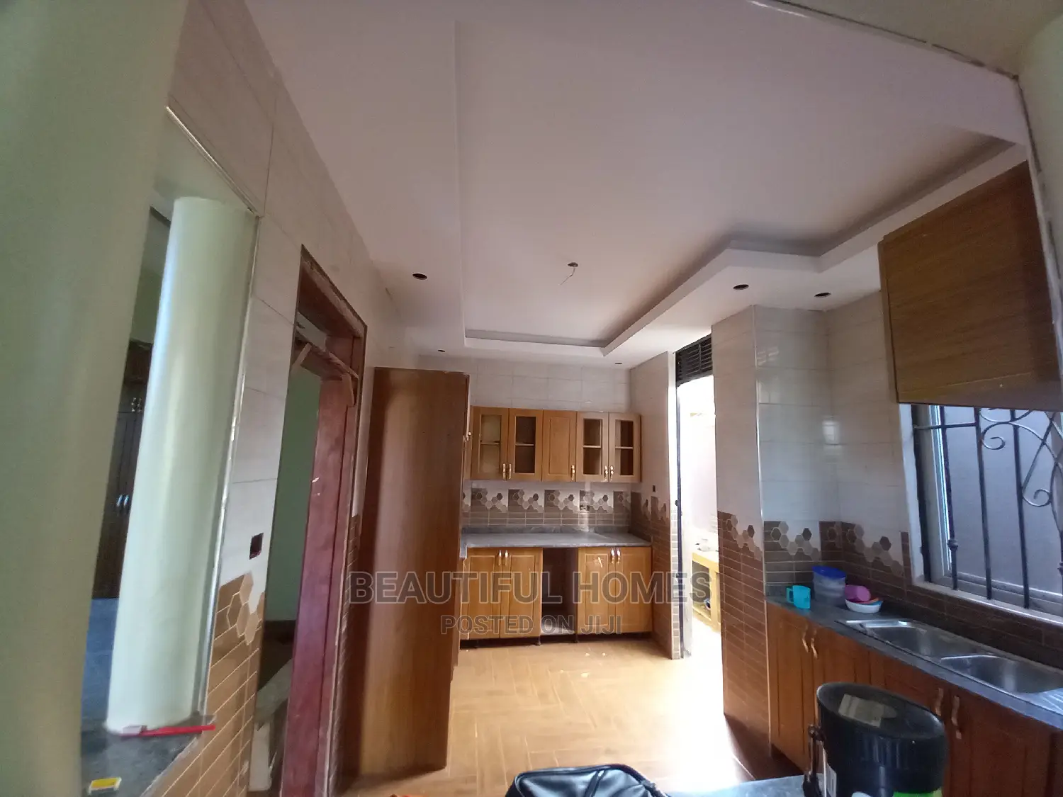 Furnished 4bdrm Duplex in Kisaasi, Central Division for Sale in Central Division